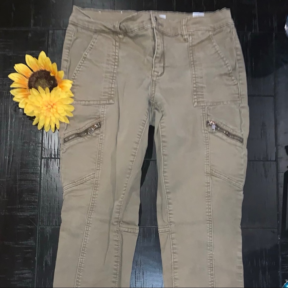 Skinny Dynamite cargo style jeans